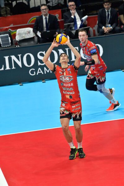 Sir Susa Vim Perugia perfetta trionfa in Coppa Italia: 3-1 a Monza e il trofeo è suo (foto) 81 Sir Susa Vim Perugia perfetta trionfa in Coppa Italia: 3-1 a Monza e il trofeo è suo (foto) 80