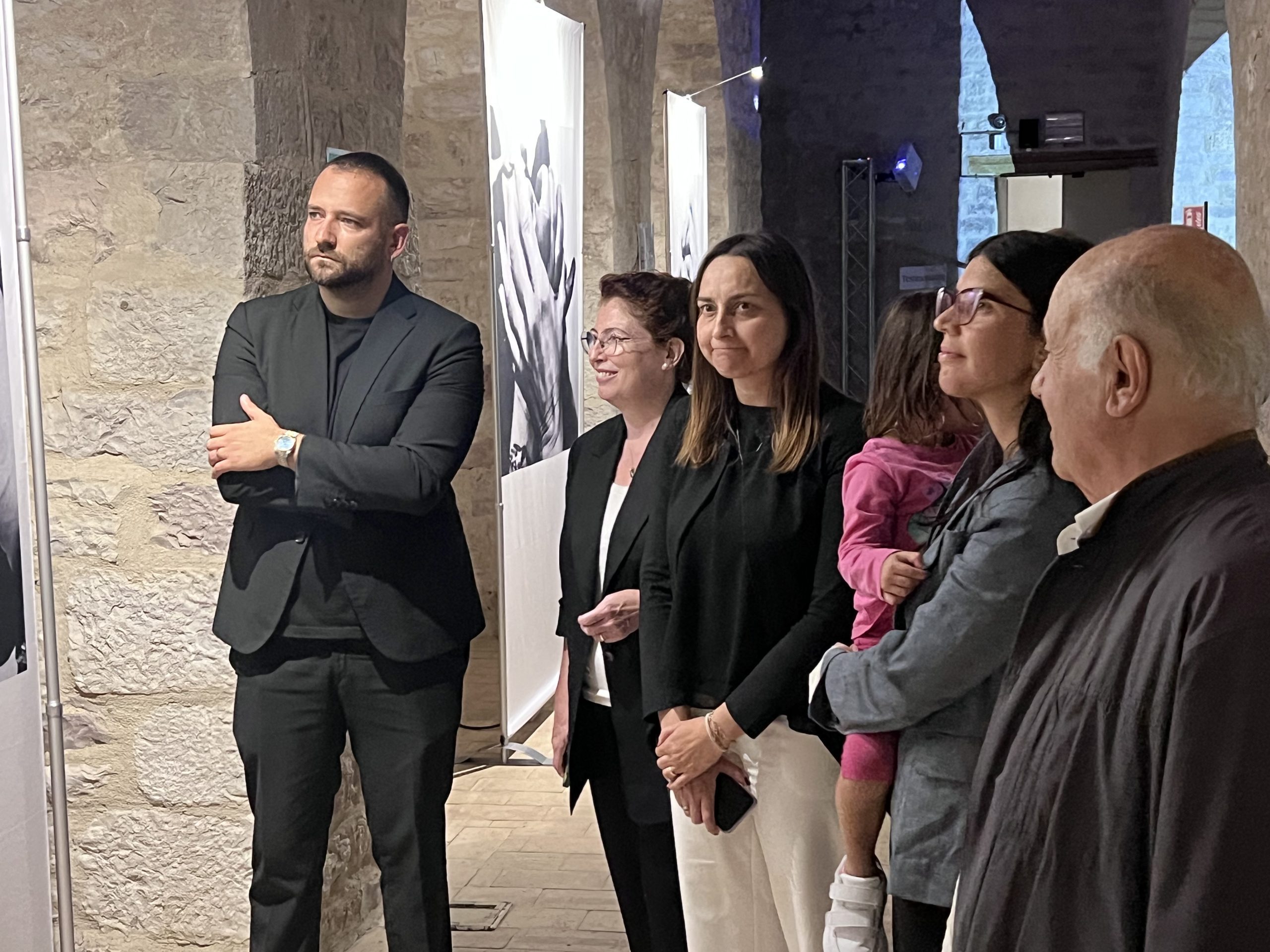 Cantico delle Creature, ad Assisi inaugurata la mostra-evento multisensoriale di Guido Dettoni (foto) 22 Cantico delle Creature, ad Assisi inaugurata la mostra-evento multisensoriale di Guido Dettoni (foto) 21