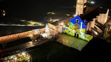 Ad Assisi la Basilica di San Francesco splende di luce con il “Presepe di Greccio” di Sieger Köder (foto+video) 19
