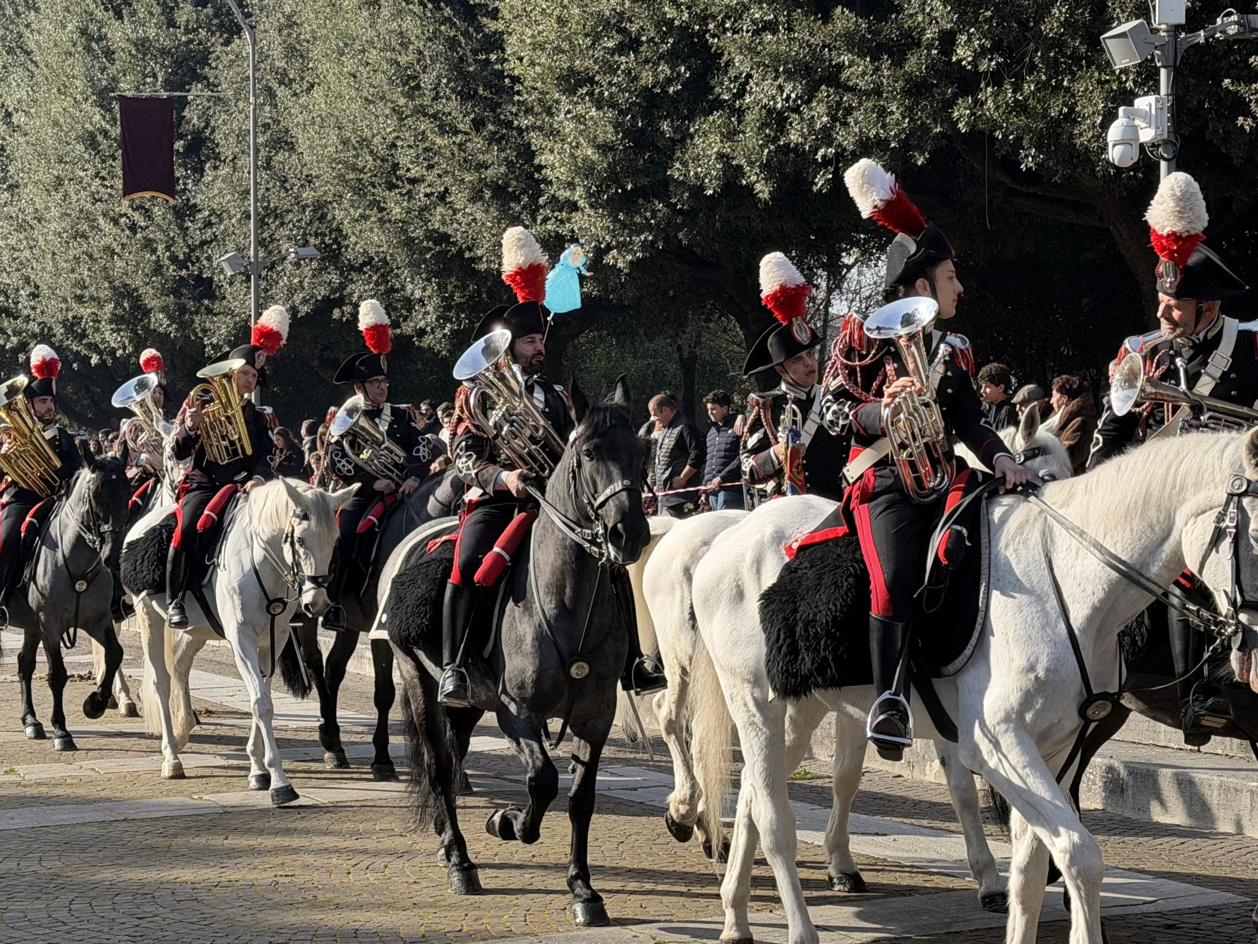 Grande festa a Santa Maria degli Angeli per il Piatto di Sant’Antonio (foto) 60 Grande festa a Santa Maria degli Angeli per il Piatto di Sant’Antonio (foto) 59