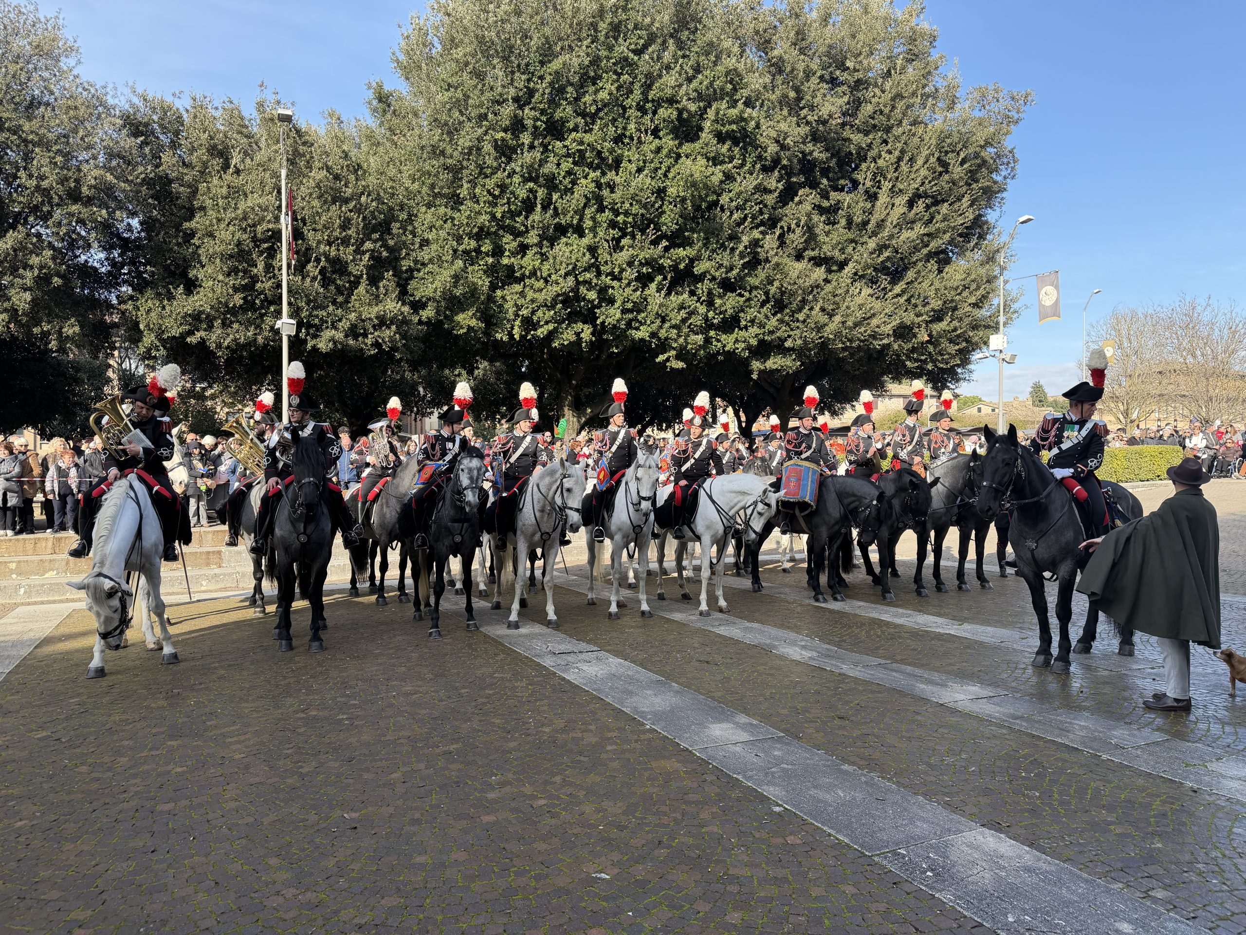 Grande festa a Santa Maria degli Angeli per il Piatto di Sant’Antonio (foto) 68 Grande festa a Santa Maria degli Angeli per il Piatto di Sant’Antonio (foto) 67