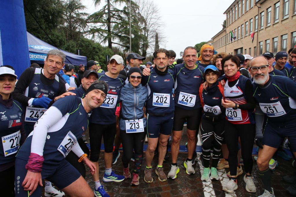 Gennaiola 2026: grande successo a Santa Maria degli Angeli. Trionfano Simon Kibet e Melissa Fracassini (foto+video) 37 Gennaiola 2026: grande successo a Santa Maria degli Angeli. Trionfano Simon Kibet e Melissa Fracassini (foto+video) 36