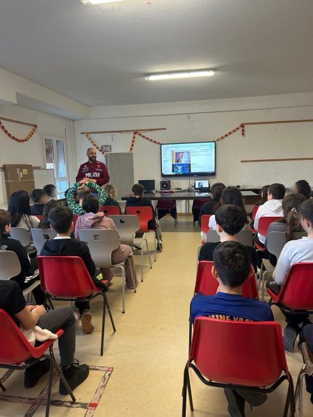 La Polizia di Stato incontra gli studenti di Torgiano e Bettona: una lezione di legalità e inclusione 3