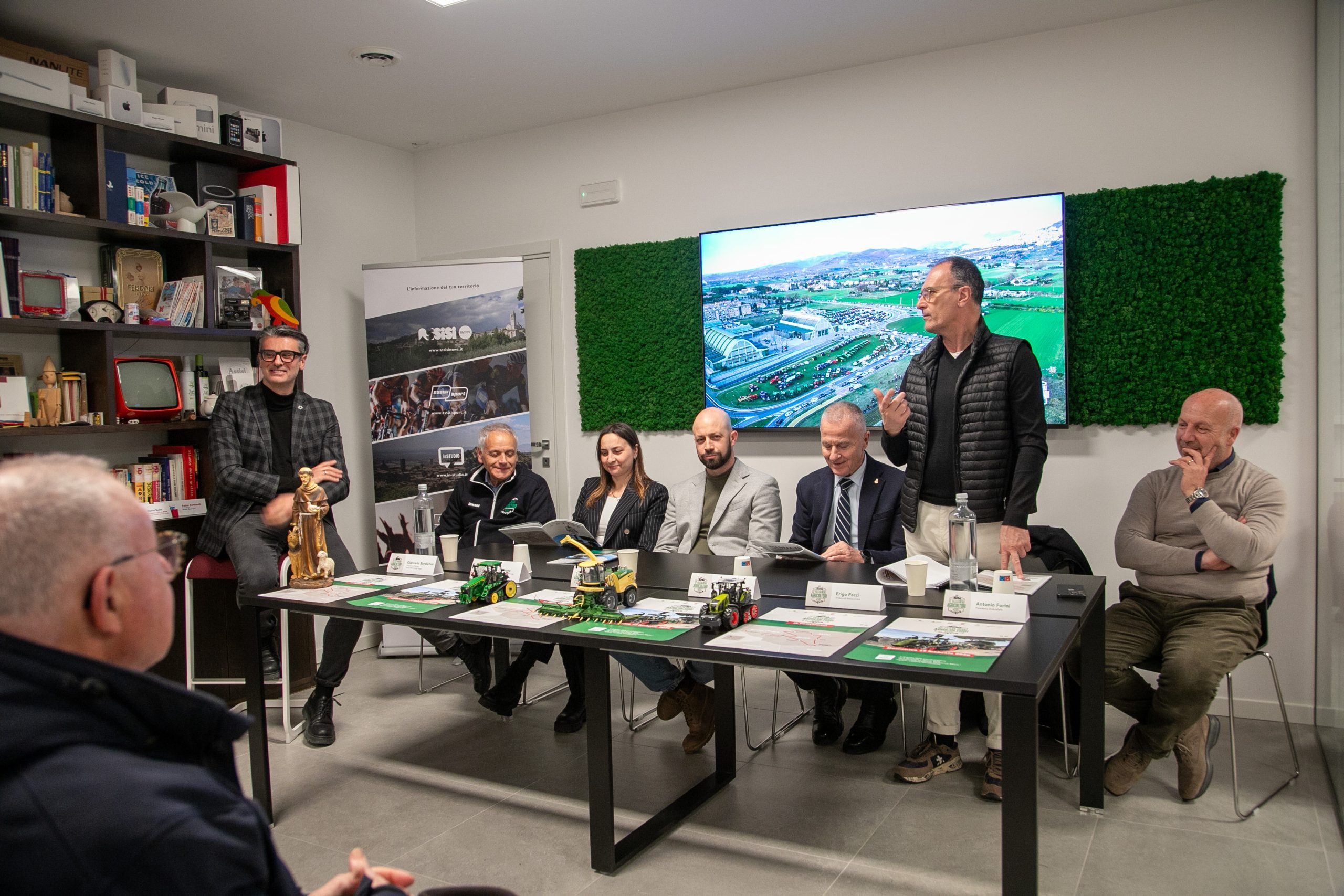 Torna la Festa degli Agricoltori, nella sede BN COM presentata la 12ª edizione (foto) 38 Torna la Festa degli Agricoltori, nella sede BN COM presentata la 12ª edizione (foto) 37