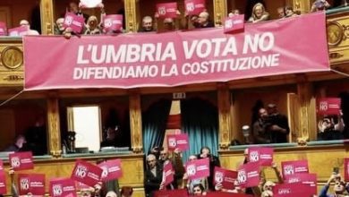 “L’Umbria vota no, difendiamo la costituzione”. È lo slogan per Elly Schlein a Perugia per il referendum 3