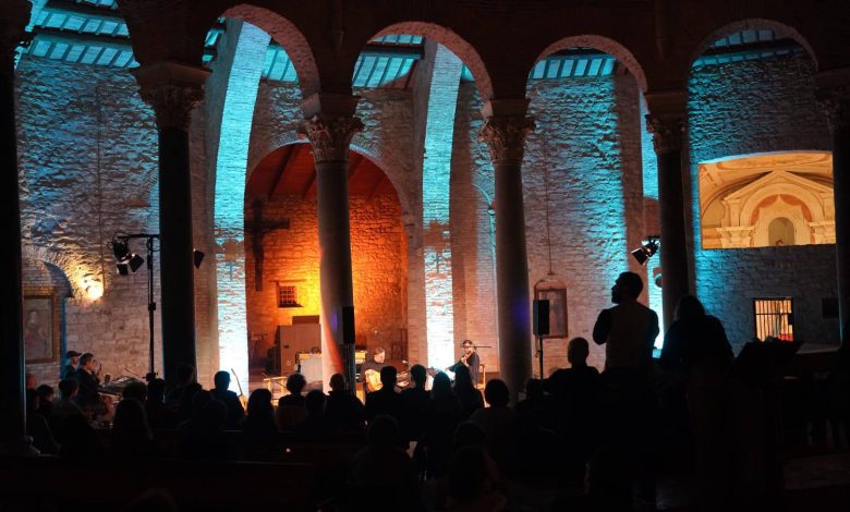 Sacred Noise 2026: a Perugia torna l’undicesima edizione della rassegna di musica indipendente e sperimentale 2 Sacred Noise 2026: a Perugia torna l’undicesima edizione della rassegna di musica indipendente e sperimentale 1