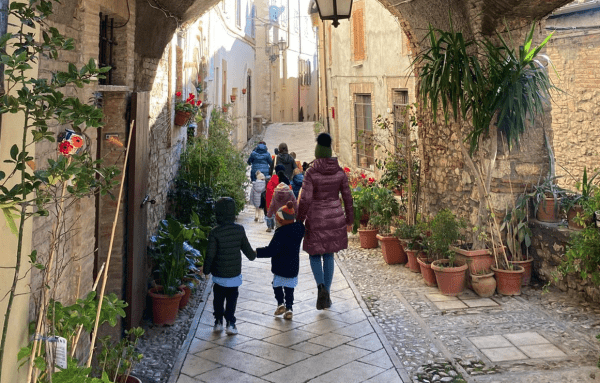A Cesi il laboratorio “PAZ Kids” per scoprire il territorio e le tradizioni 4 A Cesi il laboratorio “PAZ Kids” per scoprire il territorio e le tradizioni 3