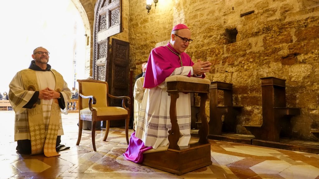 Diocesi di Assisi, Nocera Umbra, Gualdo Tadino e di Foligno: mons. Felice Accrocca è il nuovo vescovo (foto) 9