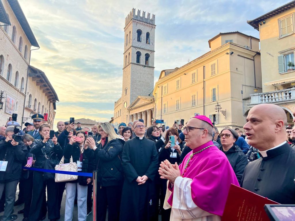 Diocesi di Assisi, Nocera Umbra, Gualdo Tadino e di Foligno: mons. Felice Accrocca è il nuovo vescovo (foto) 47