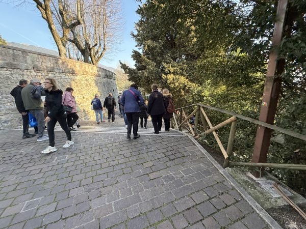Assisi Porta Nuova, ascensore nel cassetto e scala mobile bloccata: le foto trasmesse alla redazione 81
