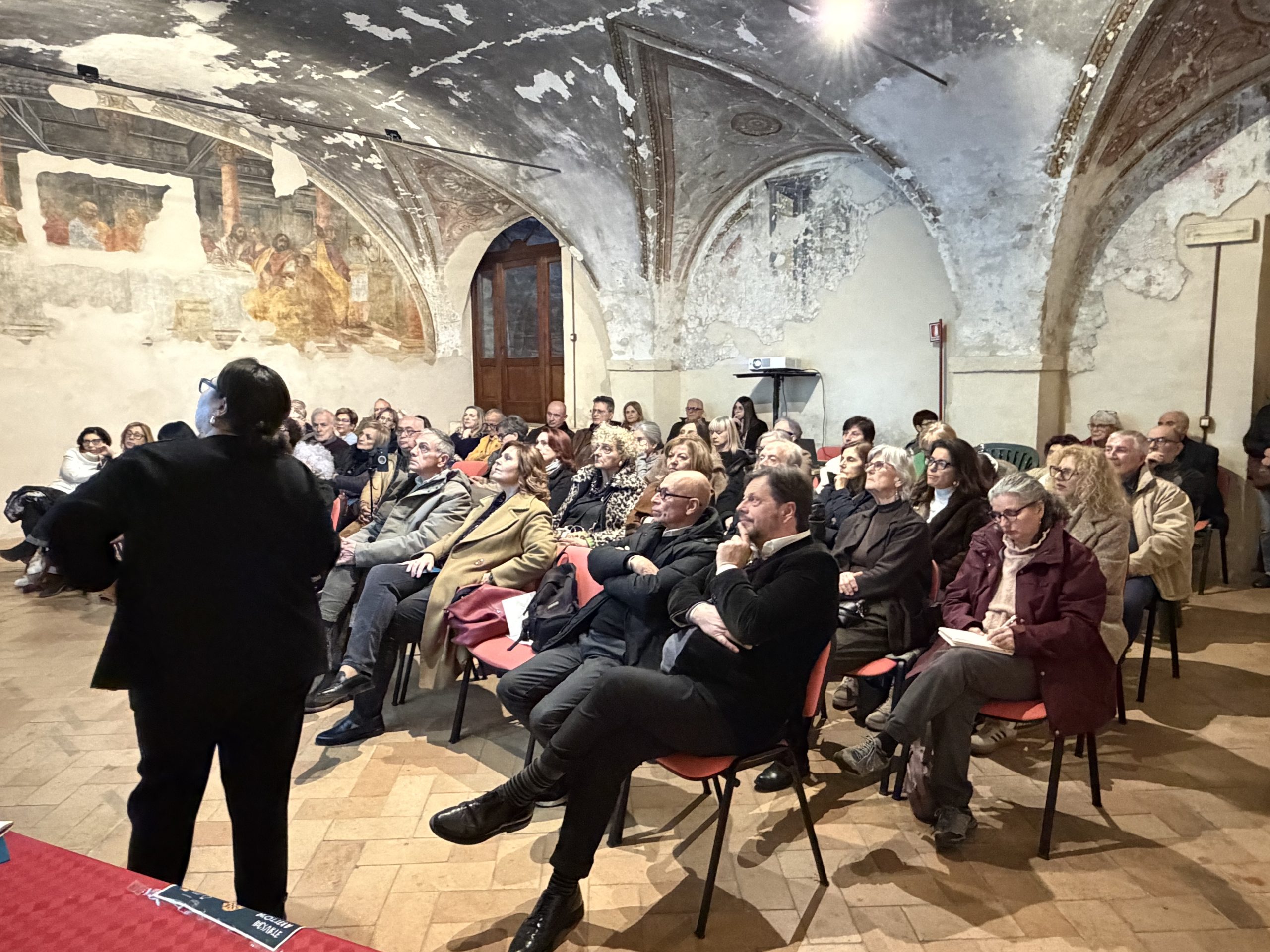 Successo a Bettona per il convegno “Donne nella società etrusca” (foto) 10 Successo a Bettona per il convegno “Donne nella società etrusca” (foto) 9