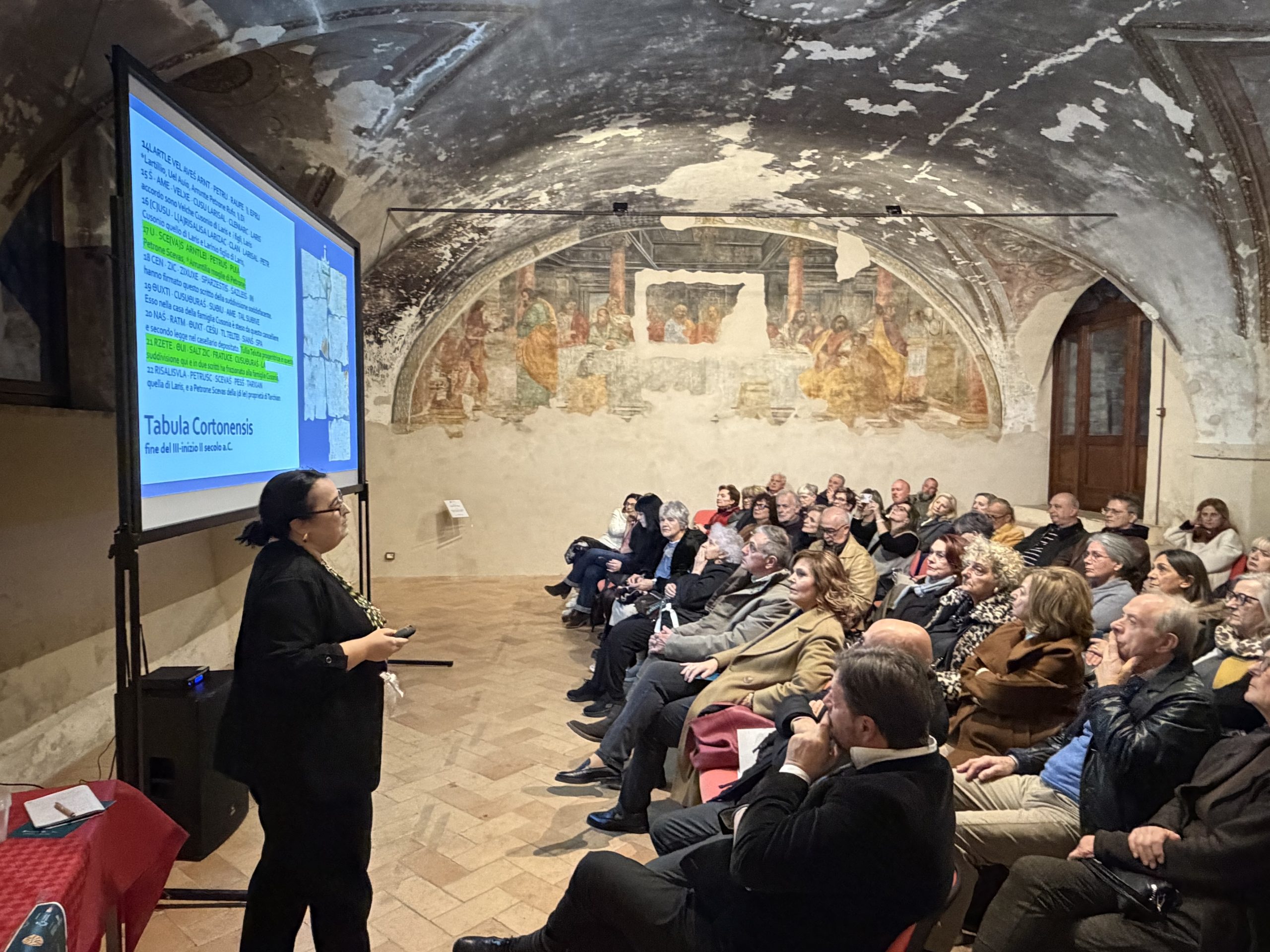 Successo a Bettona per il convegno “Donne nella società etrusca” (foto) 12 Successo a Bettona per il convegno “Donne nella società etrusca” (foto) 11
