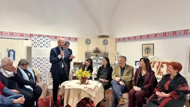 Ad Assisi la mostra “Unite da un filo d’amore” tra arte, ricamo e solidarietà 19