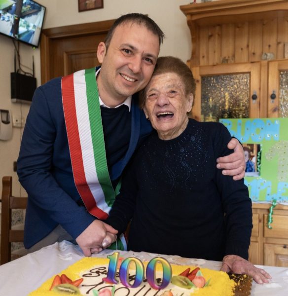Corciano festeggia Giuseppa Bonella: 100 anni e una vita di lavoro e ricordi 4 Corciano festeggia Giuseppa Bonella: 100 anni e una vita di lavoro e ricordi 3