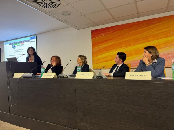 Commercialisti a confronto su Tfr e previdenza: oltre 400 partecipanti al convegno Odcec Terni 4 Commercialisti a confronto su Tfr e previdenza: oltre 400 partecipanti al convegno Odcec Terni 3