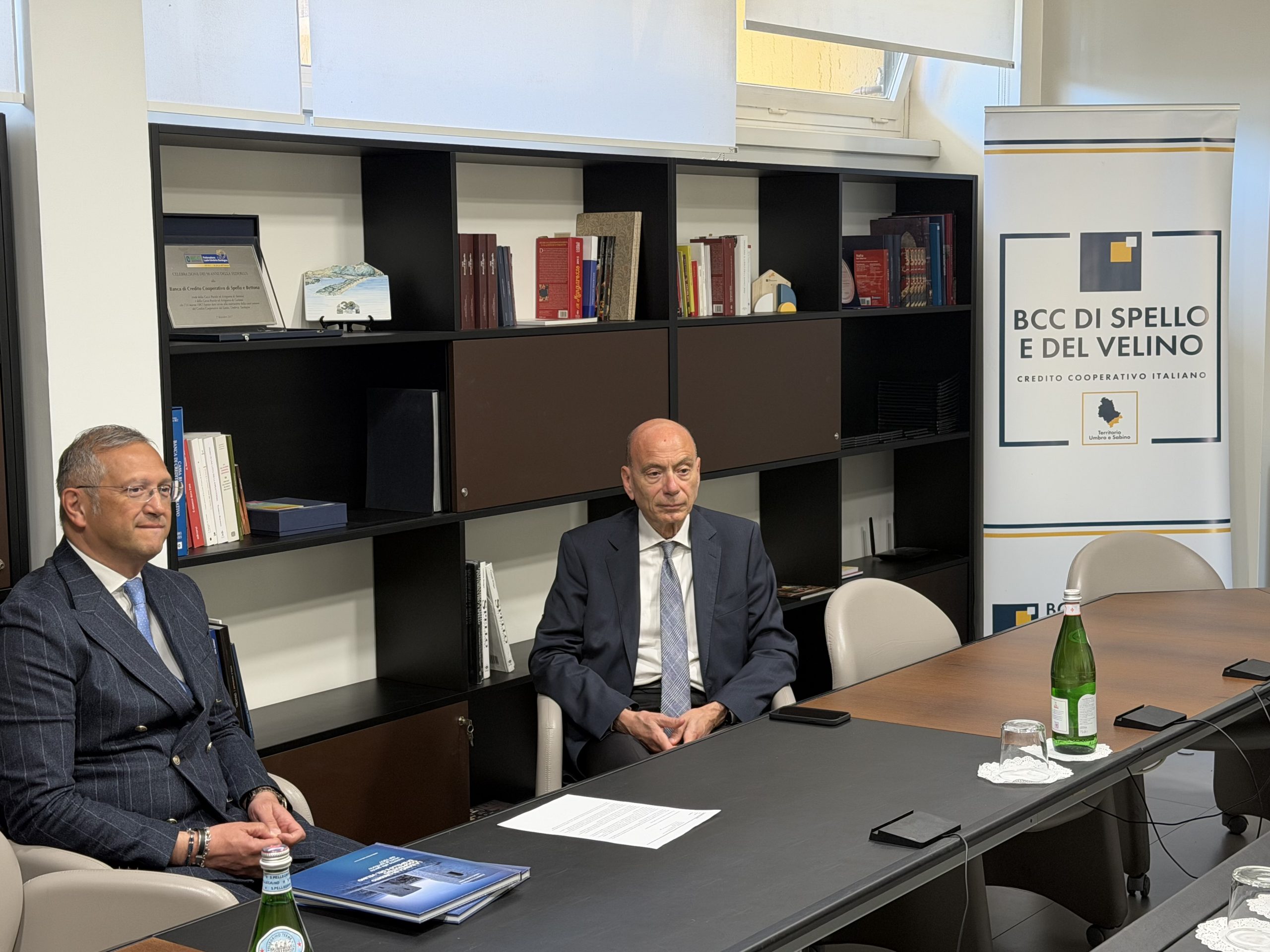 Convenzione rinnovata tra BCC Spello e Fondazione antiusura (foto+video) 13 Convenzione rinnovata tra BCC Spello e Fondazione antiusura (foto+video) 12