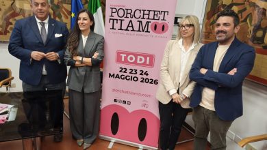 A Todi torna Porchettiamo 2026: tre giorni di gusto e tradizione nel cuore dell’Umbria 26 A Todi torna Porchettiamo 2026: tre giorni di gusto e tradizione nel cuore dell’Umbria 25