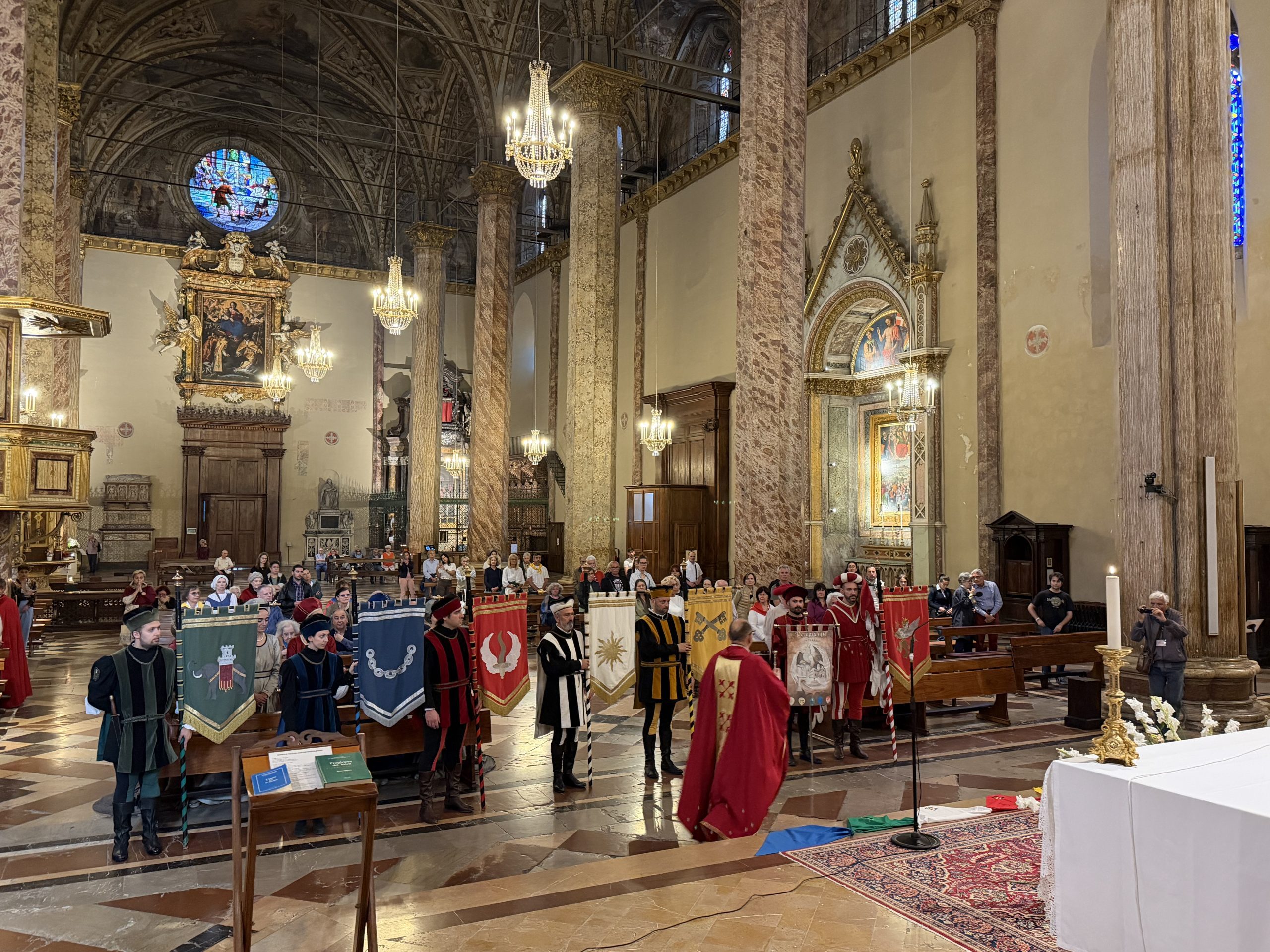 Perugia 1416 al via con l’undicesima edizione: incanta il teatro in piazza (foto) 21