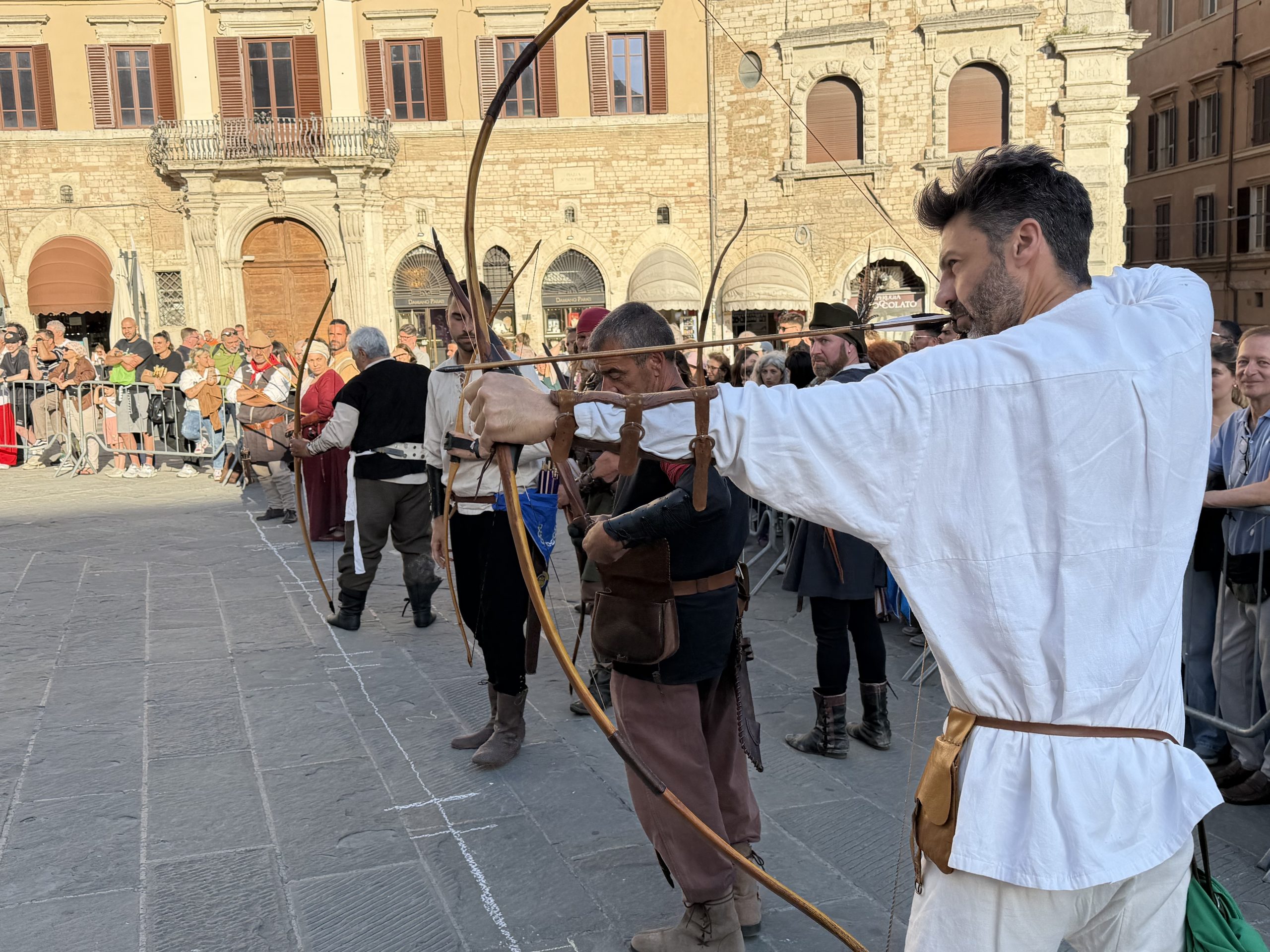 Perugia 1416 al via con l’undicesima edizione: incanta il teatro in piazza (foto) 35
