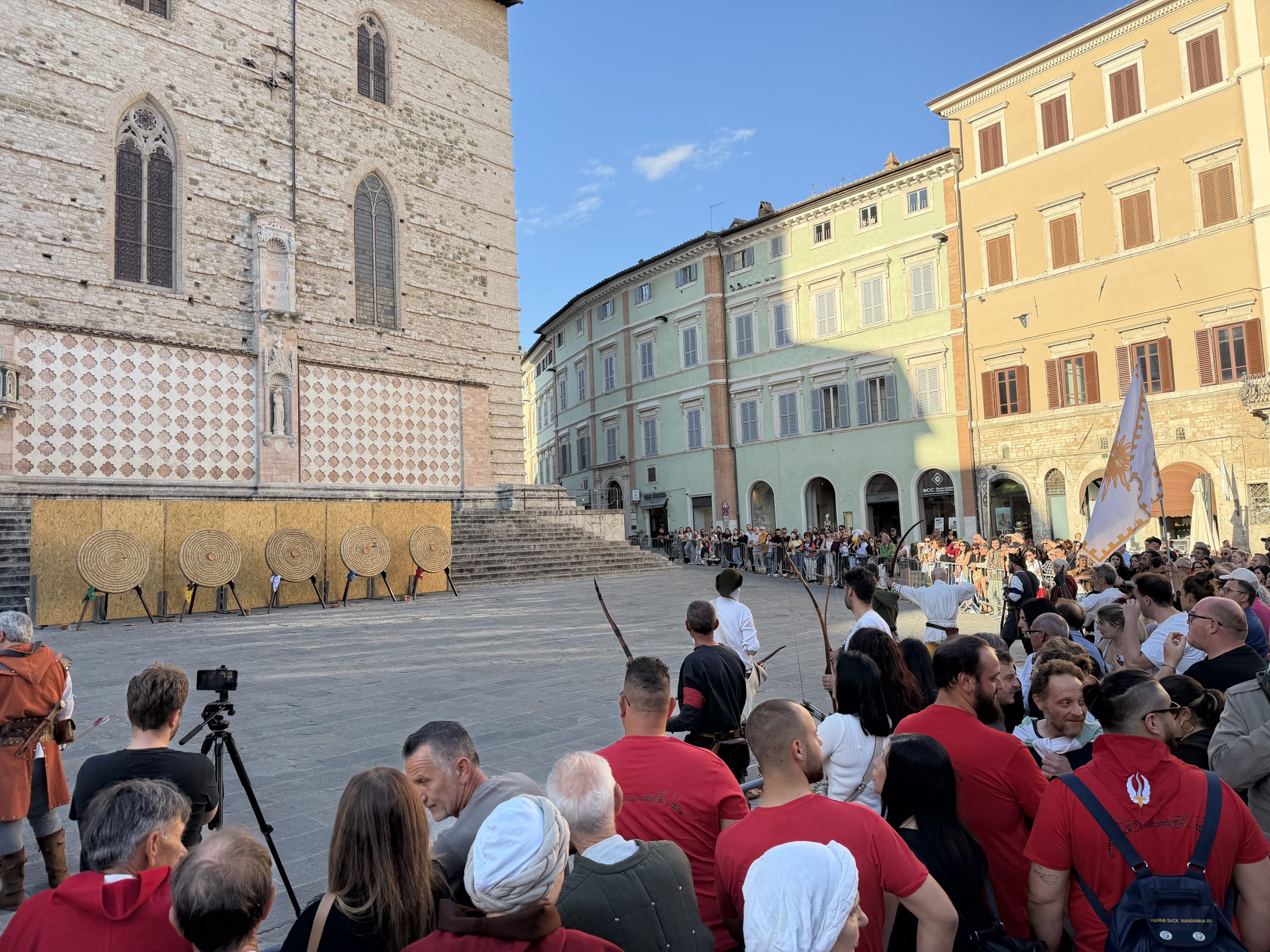 Perugia 1416 al via con l’undicesima edizione: incanta il teatro in piazza (foto) 43