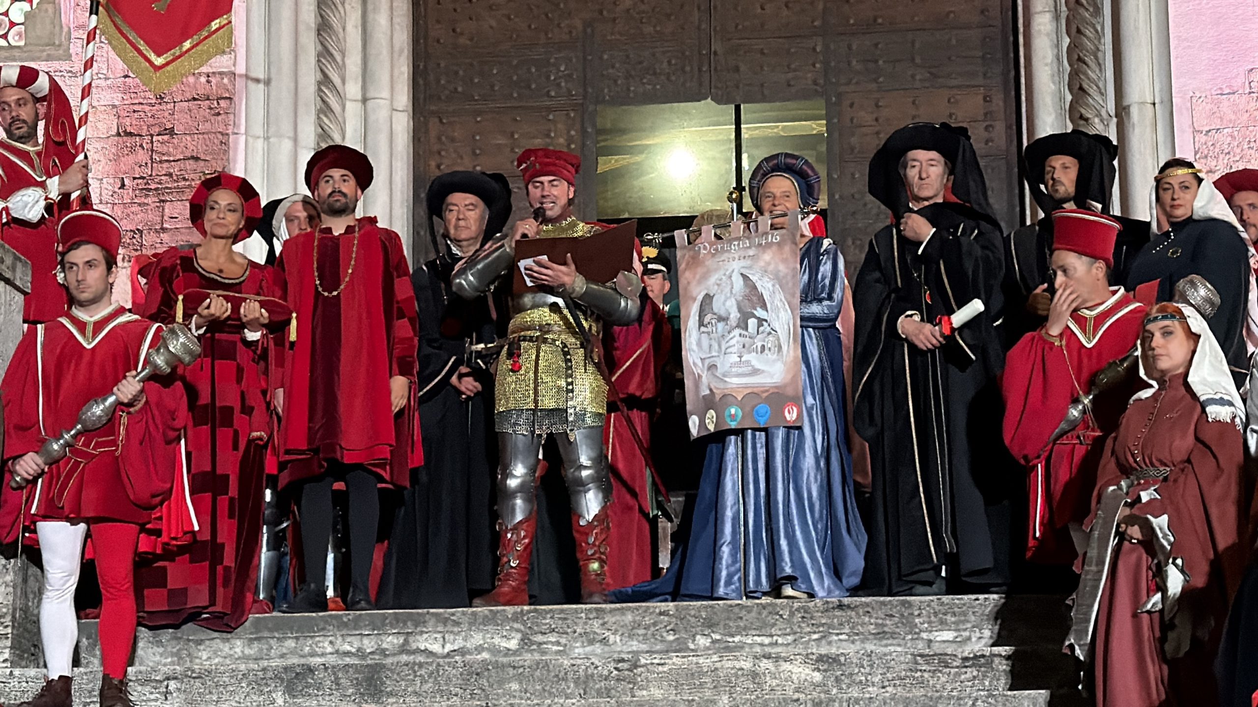 Perugia 1416, il Palio lo vince il Magnifico Rione di Porta Santa Susanna (foto) 48 Perugia 1416, il Palio lo vince il Magnifico Rione di Porta Santa Susanna (foto) 47
