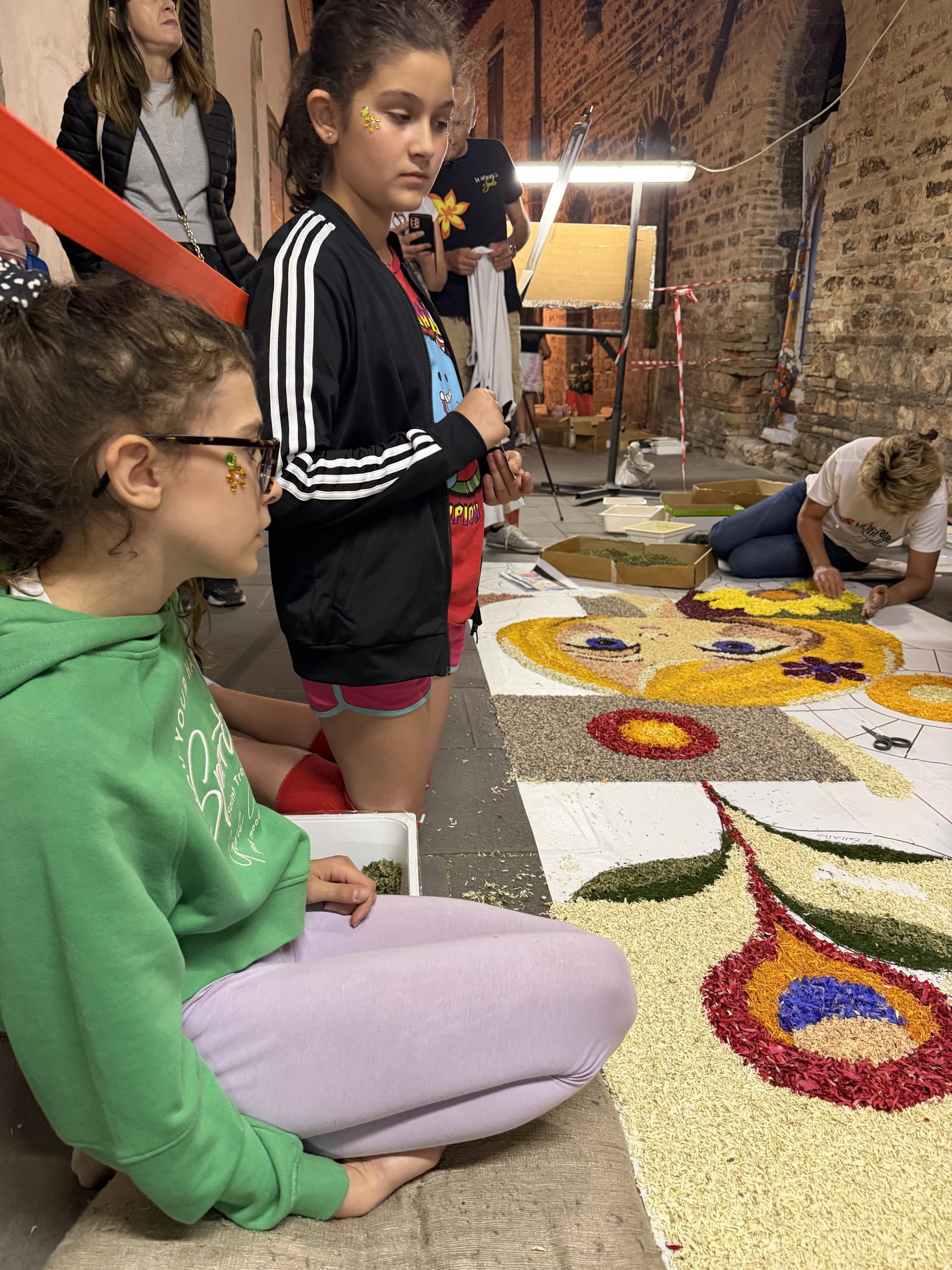 Infiorate di Spello 2026, trionfa Arco Romano: assegnati tutti i premi della manifestazione 34 Infiorate di Spello 2026, trionfa Arco Romano: assegnati tutti i premi della manifestazione 33