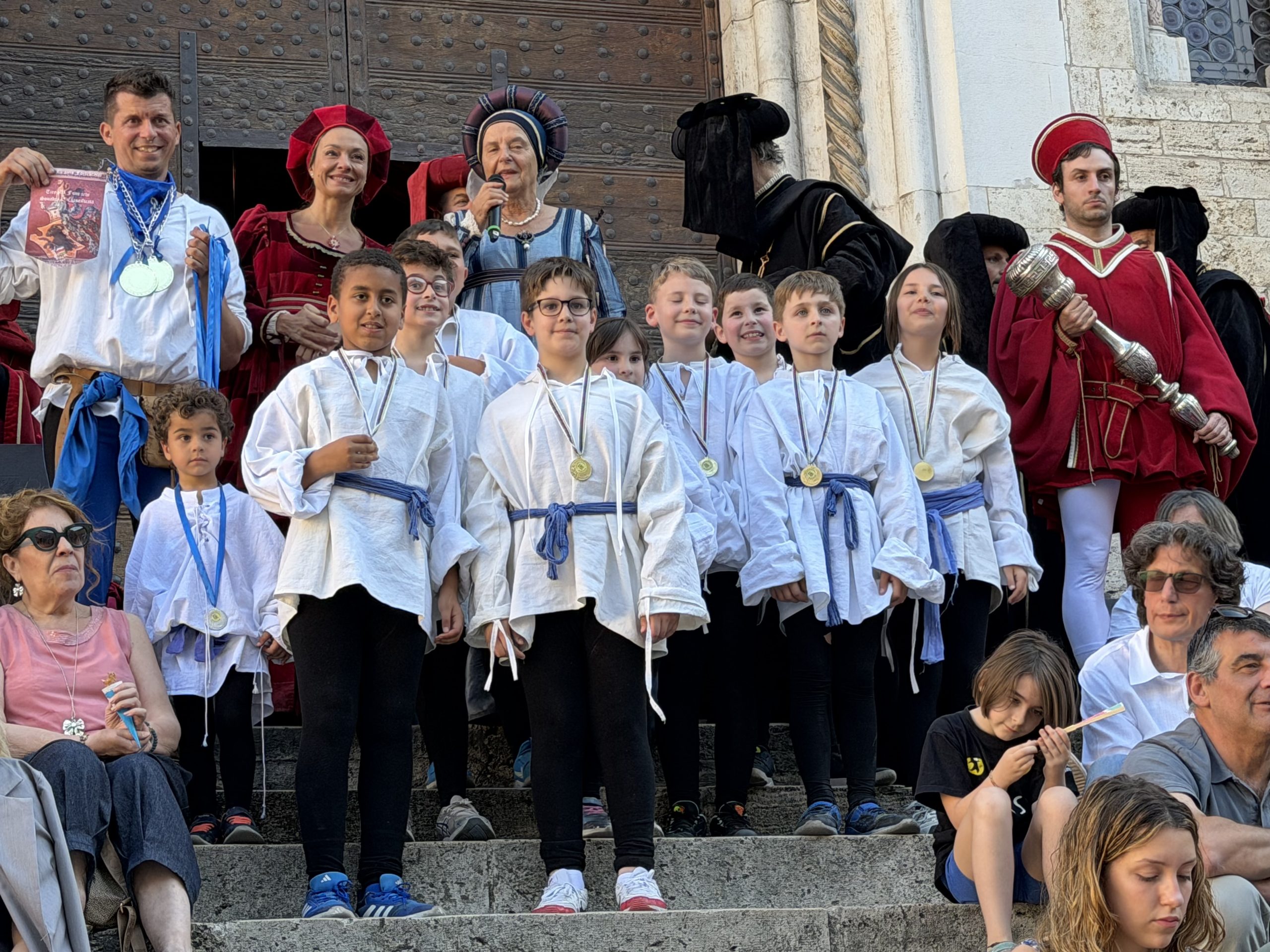 Chiusa con successo l’11ª edizione di Perugia 1416: tante presenze, storia e spettacolo (foto) 20 Chiusa con successo l’11ª edizione di Perugia 1416: tante presenze, storia e spettacolo (foto) 19