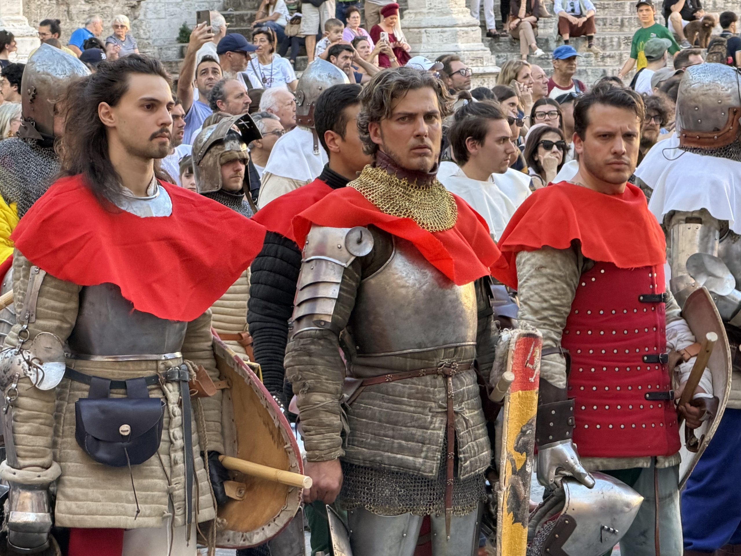 Chiusa con successo l’11ª edizione di Perugia 1416: tante presenze, storia e spettacolo (foto) 32 Chiusa con successo l’11ª edizione di Perugia 1416: tante presenze, storia e spettacolo (foto) 31