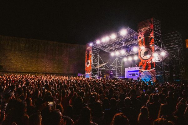 Riverock Festival festeggia 15 anni: cinque giorni di musica e cultura alla Rocca Maggiore di Assisi 4 Riverock Festival festeggia 15 anni: cinque giorni di musica e cultura alla Rocca Maggiore di Assisi 3