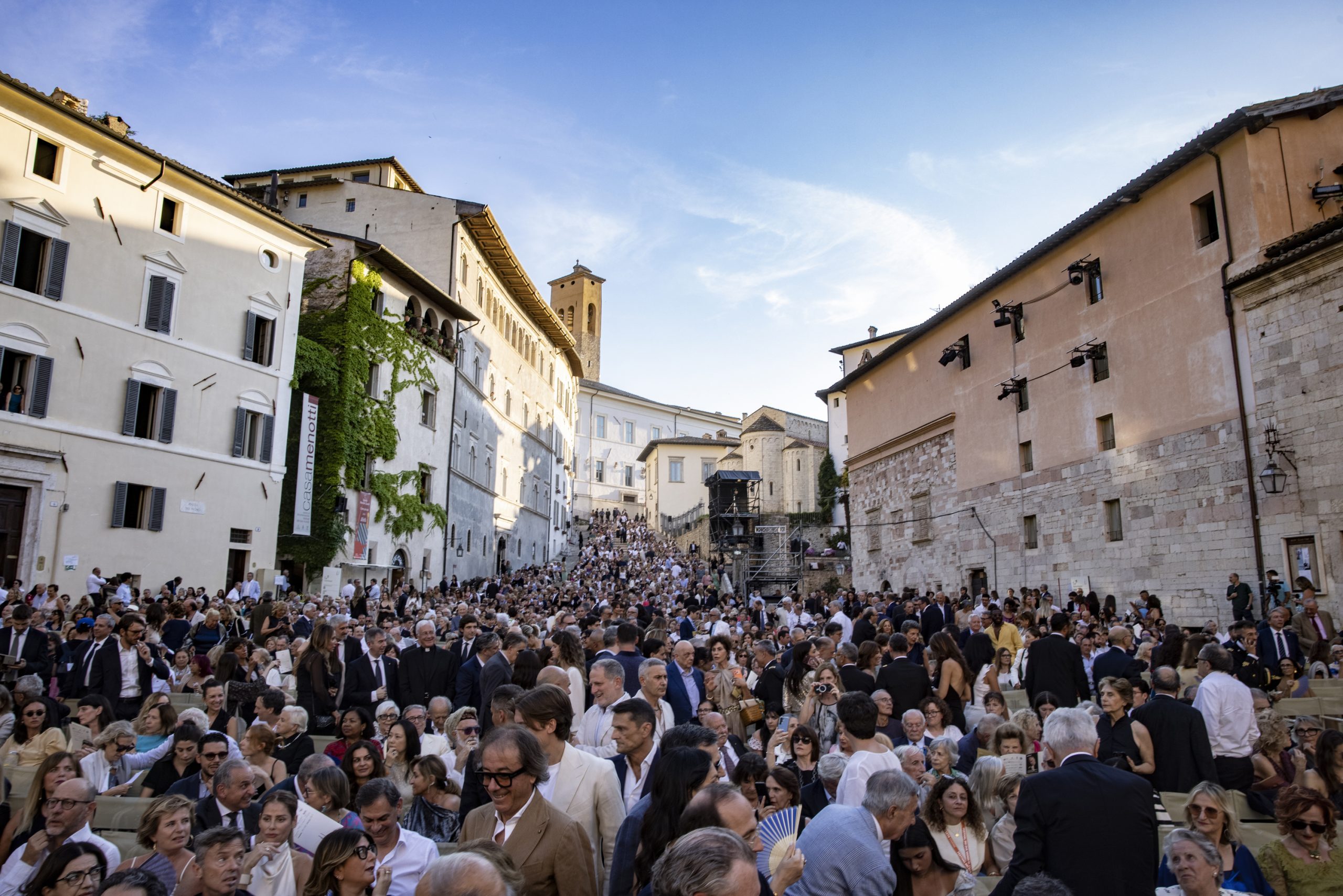 Spoleto saluta il Festival dei Due Mondi tra applausi e standing ovation 14 Spoleto saluta il Festival dei Due Mondi tra applausi e standing ovation 13