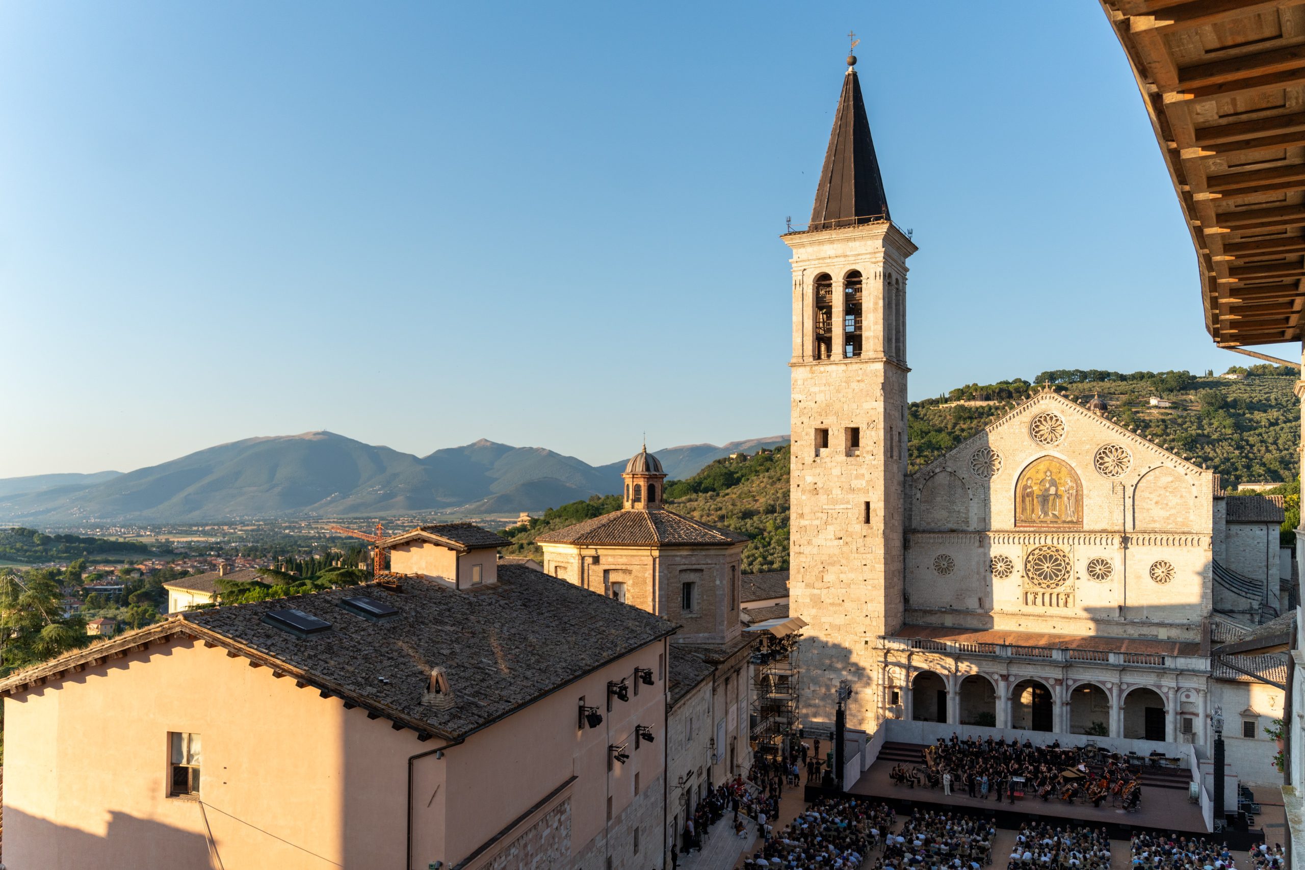Spoleto saluta il Festival dei Due Mondi tra applausi e standing ovation 42 Spoleto saluta il Festival dei Due Mondi tra applausi e standing ovation 41