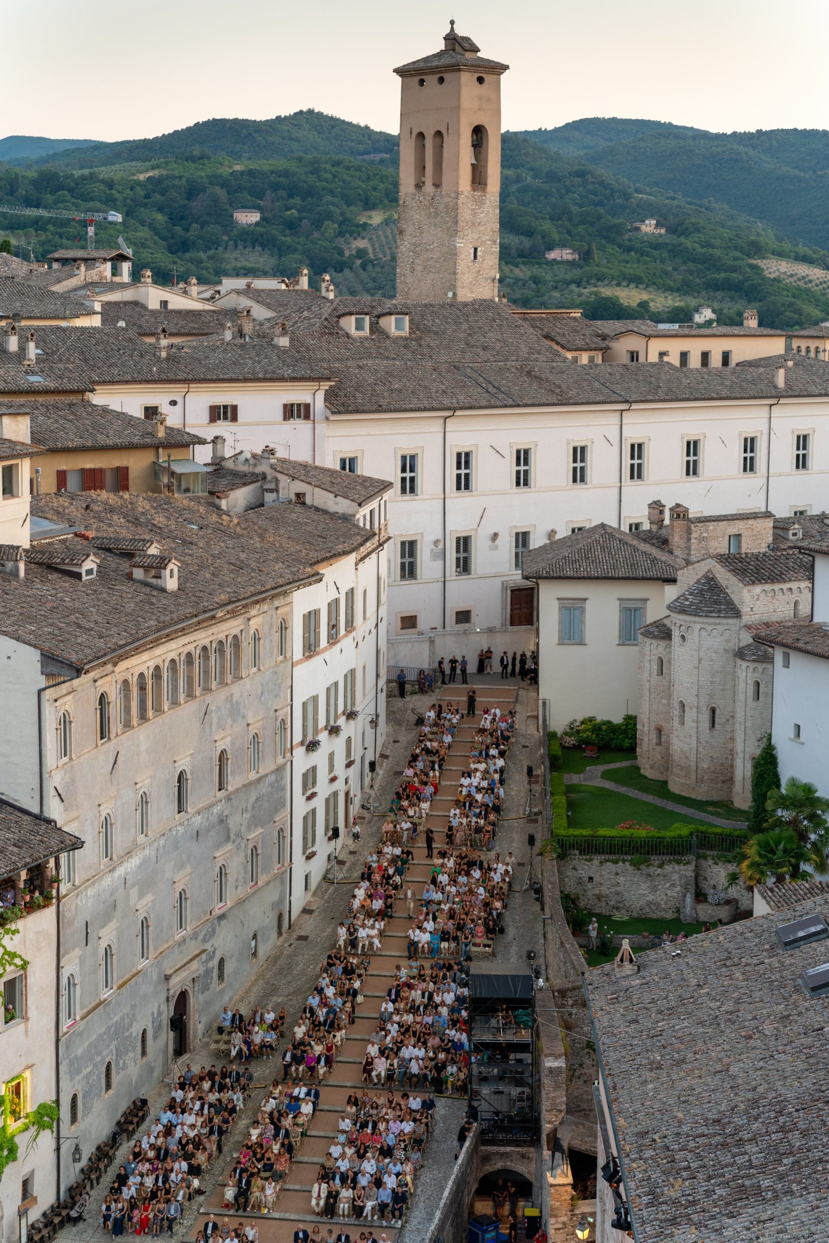 Spoleto saluta il Festival dei Due Mondi tra applausi e standing ovation 40 Spoleto saluta il Festival dei Due Mondi tra applausi e standing ovation 39