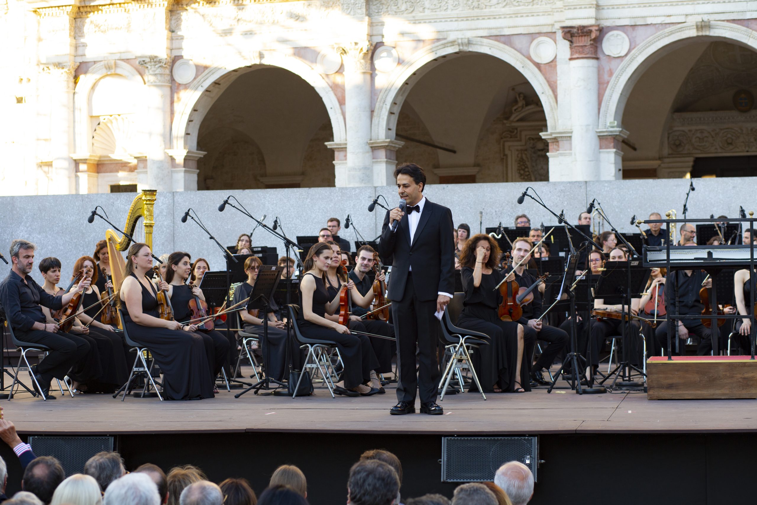 Spoleto saluta il Festival dei Due Mondi tra applausi e standing ovation 24 Spoleto saluta il Festival dei Due Mondi tra applausi e standing ovation 23
