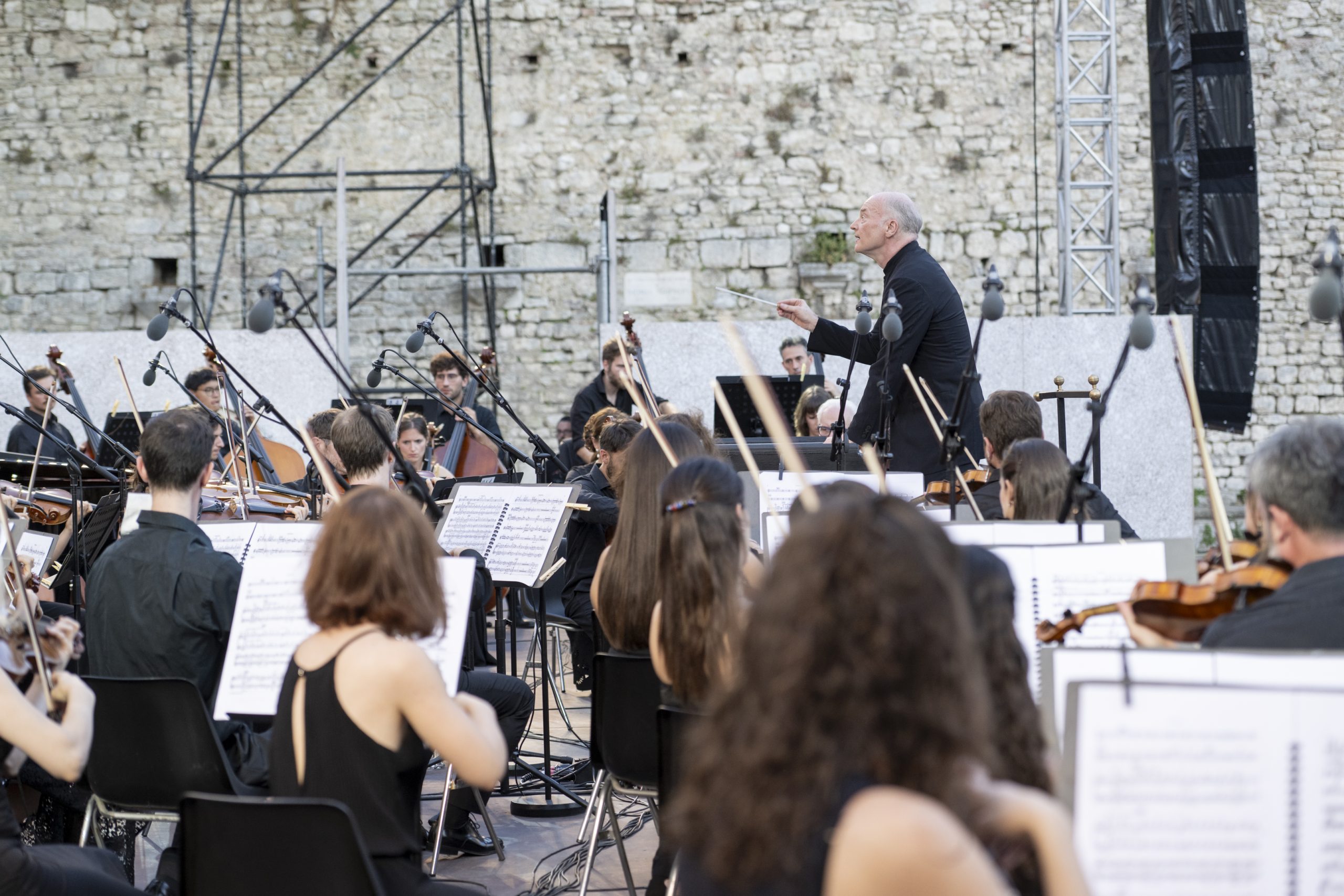 Spoleto saluta il Festival dei Due Mondi tra applausi e standing ovation 76 Spoleto saluta il Festival dei Due Mondi tra applausi e standing ovation 75