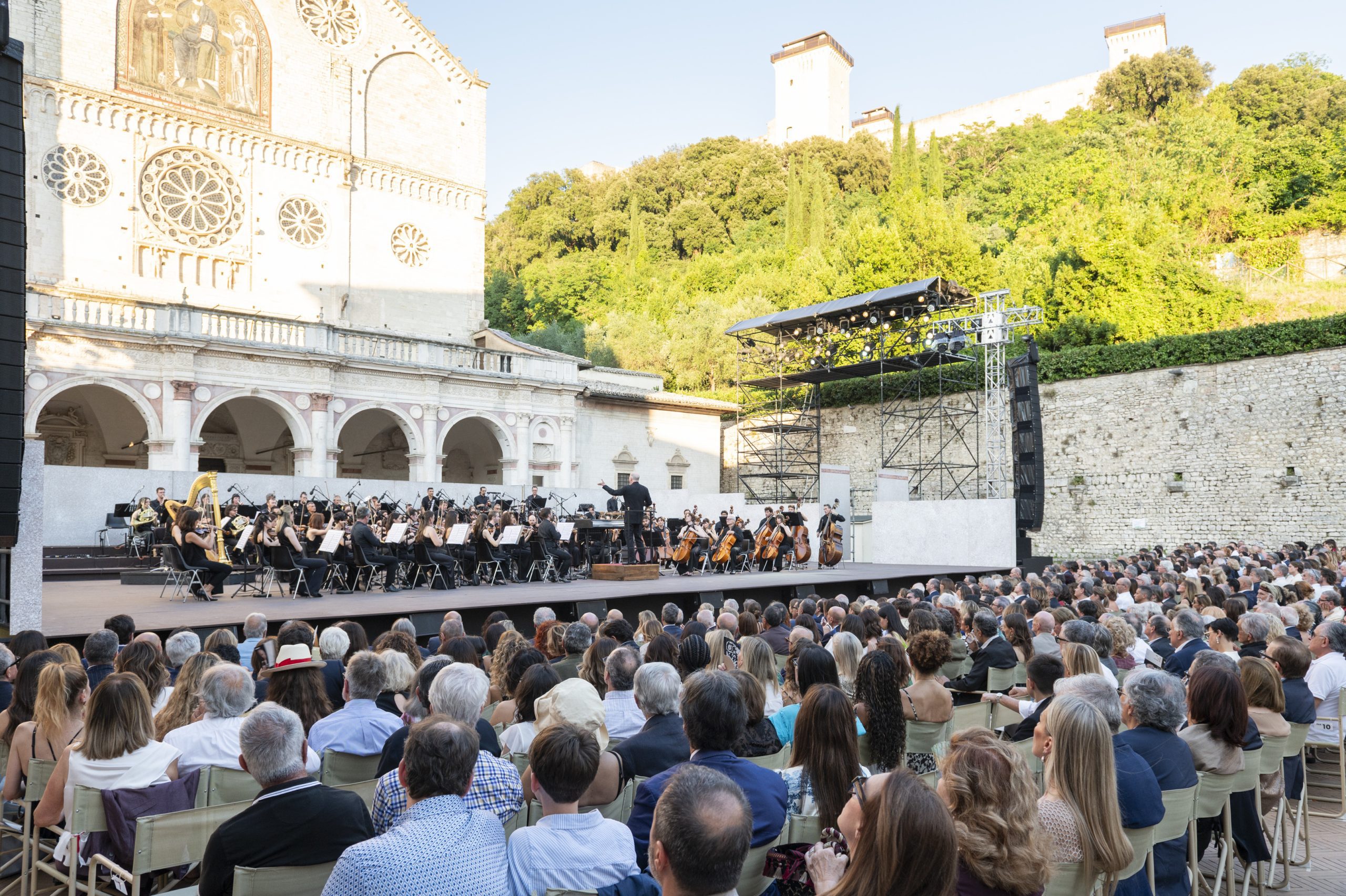 Spoleto saluta il Festival dei Due Mondi tra applausi e standing ovation 64 Spoleto saluta il Festival dei Due Mondi tra applausi e standing ovation 63