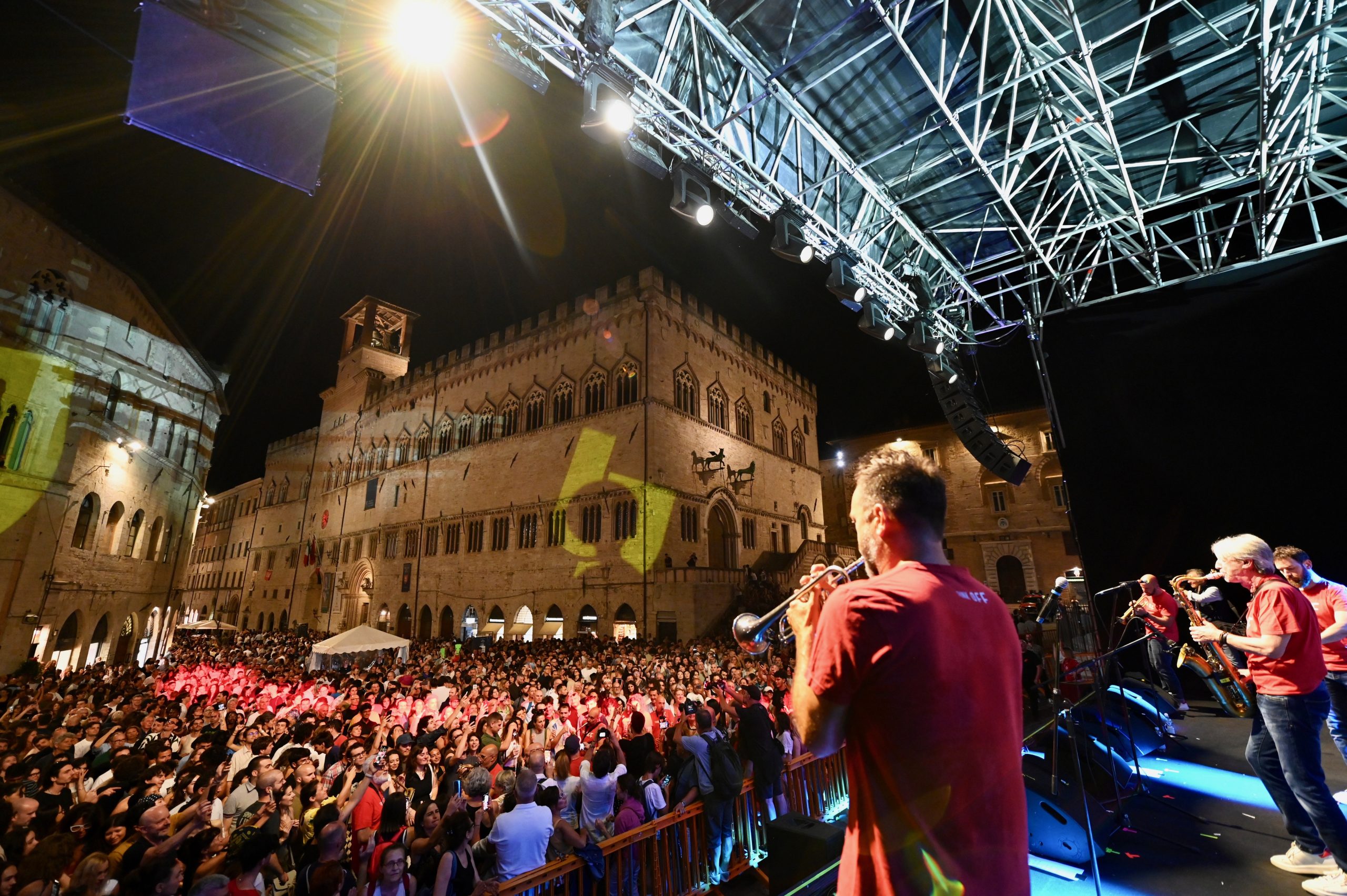Umbria Jazz 2026 chiude da record: 46mila biglietti e 3 milioni d'incasso 68 Umbria Jazz 2026 chiude da record: 46mila biglietti e 3 milioni d'incasso 67