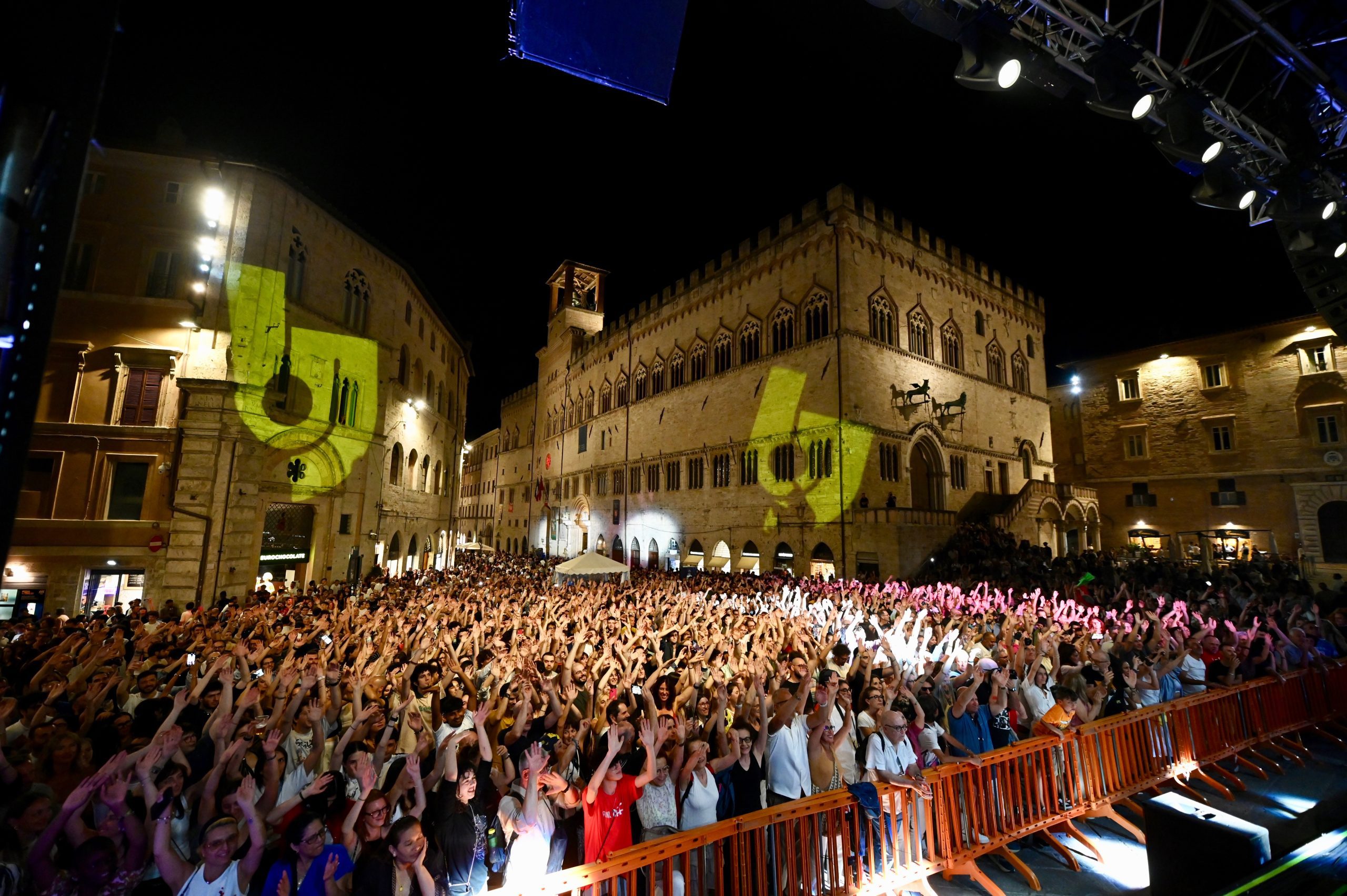 Umbria Jazz 2026 chiude da record: 46mila biglietti e 3 milioni d'incasso 26 Umbria Jazz 2026 chiude da record: 46mila biglietti e 3 milioni d'incasso 25