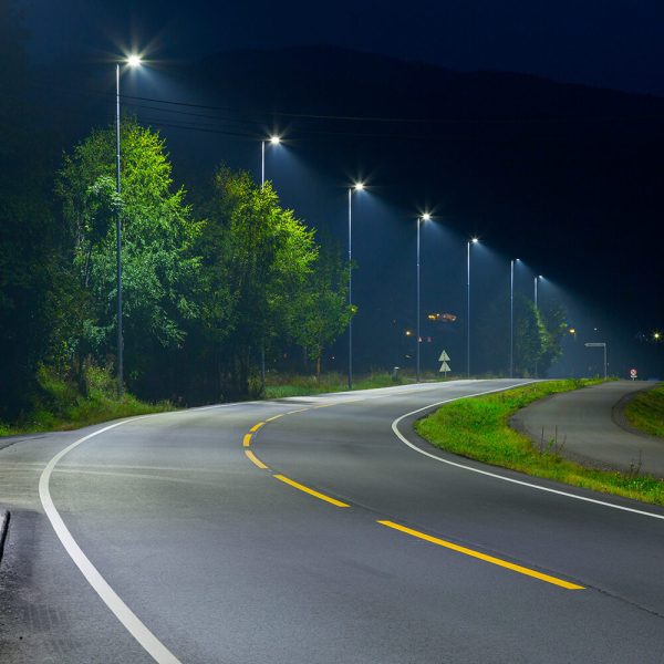 Todi, oltre metà della nuova illuminazione pubblica è già completata: avanti il piano di riqualificazione 4 Todi, oltre metà della nuova illuminazione pubblica è già completata: avanti il piano di riqualificazione 3