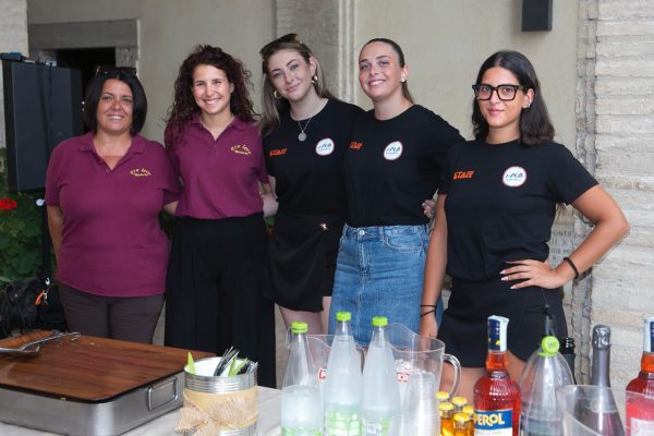 Antichi Sapori, a Rivotorto trionfa l’eccellenza gastronomica in pieno Ottocentenario Francescano (foto) 14 Antichi Sapori, a Rivotorto trionfa l’eccellenza gastronomica in pieno Ottocentenario Francescano (foto) 13