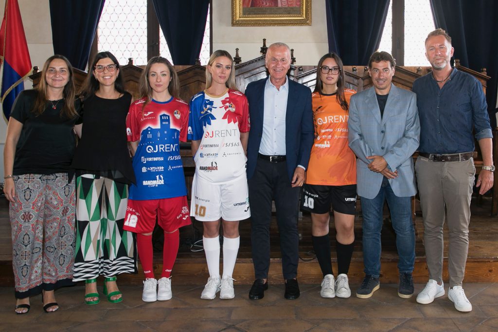 L’Assisi Calcio di Riccardo Gaucci si presenta: ecco squadra, staff e nuove divise (foto+video) 38
