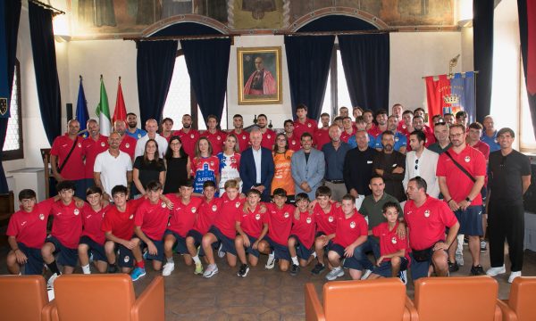 L’Assisi Calcio di Riccardo Gaucci si presenta: ecco squadra, staff e nuove divise (foto+video) 96