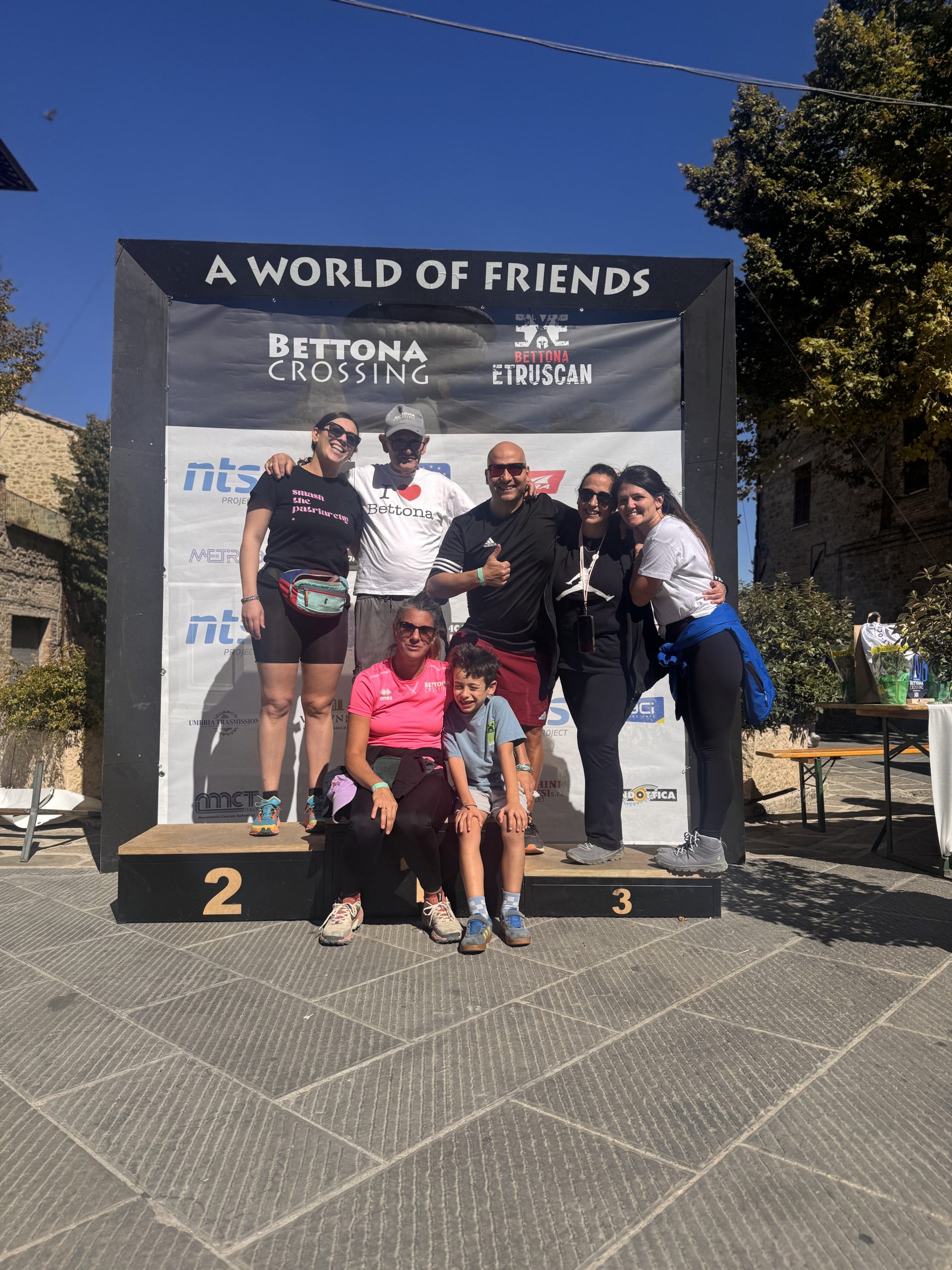 L’energia di Umbria Crossing conquista Bettona: sport, solidarietà e un grande abbraccio per la Pediatria di Perugia (foto) 34 L’energia di Umbria Crossing conquista Bettona: sport, solidarietà e un grande abbraccio per la Pediatria di Perugia (foto) 33