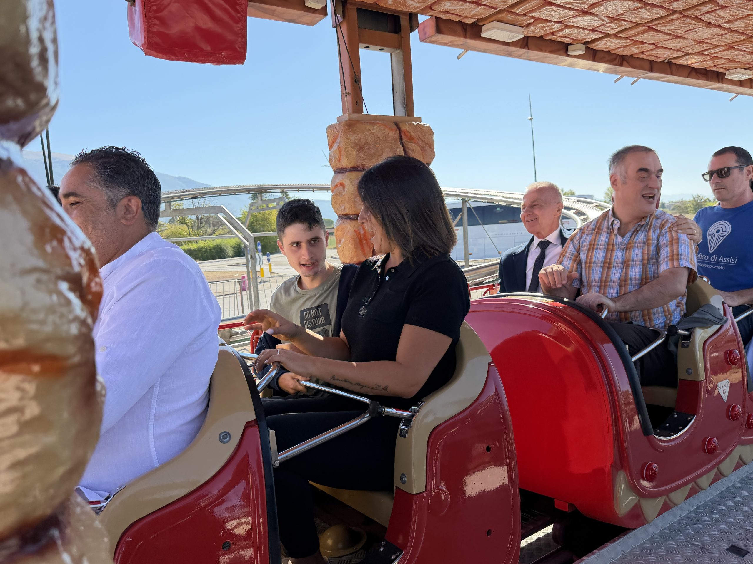 Una mattinata inclusiva al Luna Park di Assisi: dal 10 ottobre i Baracconi a Perugia (foto+video) 39 Una mattinata inclusiva al Luna Park di Assisi: dal 10 ottobre i Baracconi a Perugia (foto+video) 38