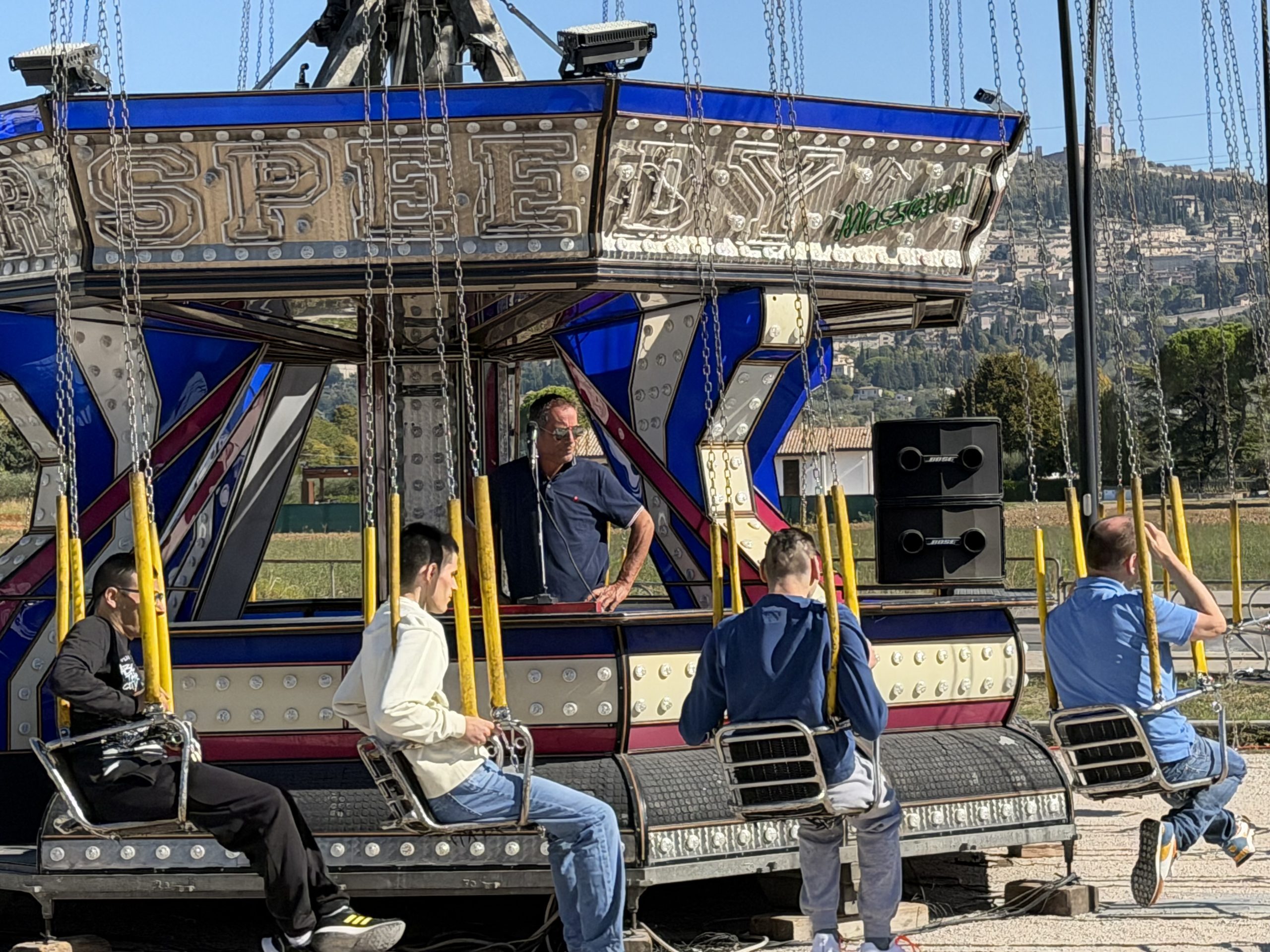 Una mattinata inclusiva al Luna Park di Assisi: dal 10 ottobre i Baracconi a Perugia (foto+video) 59 Una mattinata inclusiva al Luna Park di Assisi: dal 10 ottobre i Baracconi a Perugia (foto+video) 58