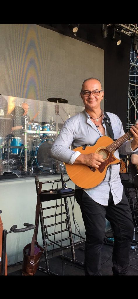 "Musica per i Borghi" chiude l’estate con l’omaggio a Renzo Arbore e all’Orchestra Italiana 5