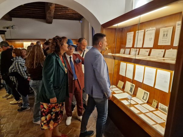 Deruta ricorda Padre Rufino Niccacci, il francescano che salvò migliaia di vite 14 Deruta ricorda Padre Rufino Niccacci, il francescano che salvò migliaia di vite 13