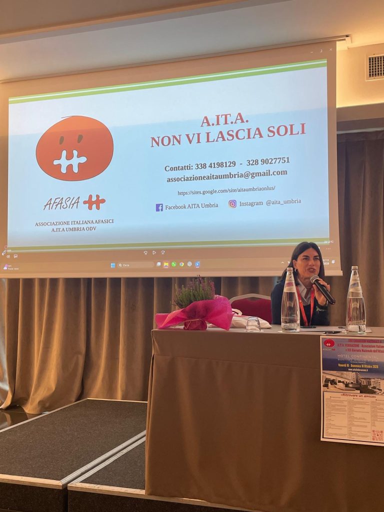 Afasia, l’Umbria si illumina di rosso: 28 Comuni in campo per sensibilizzare 15