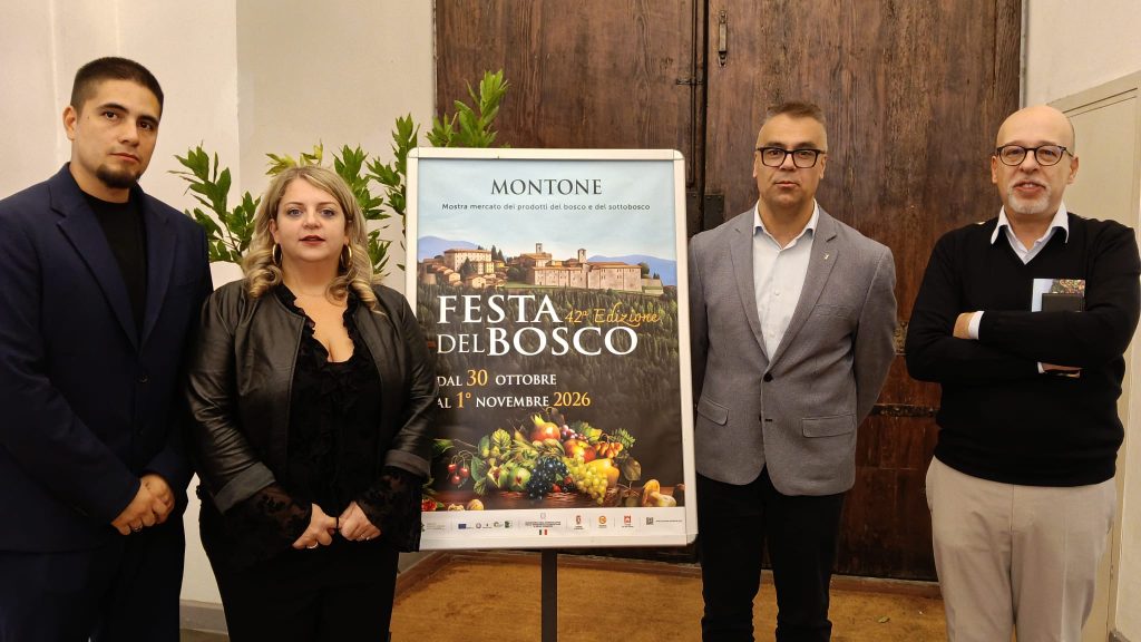Montone si veste d’autunno: al via la 42ª Festa del Bosco tra sapori, natura e spettacoli 6 Montone si veste d’autunno: al via la 42ª Festa del Bosco tra sapori, natura e spettacoli 5