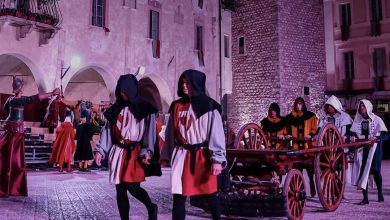 Ottobre Trevano al via, nel primo weekend sale la passione: Convivium, Corteo storico, Allegorie e il XLIV Palio dei Terzieri 7 Ottobre Trevano al via, nel primo weekend sale la passione: Convivium, Corteo storico, Allegorie e il XLIV Palio dei Terzieri 6