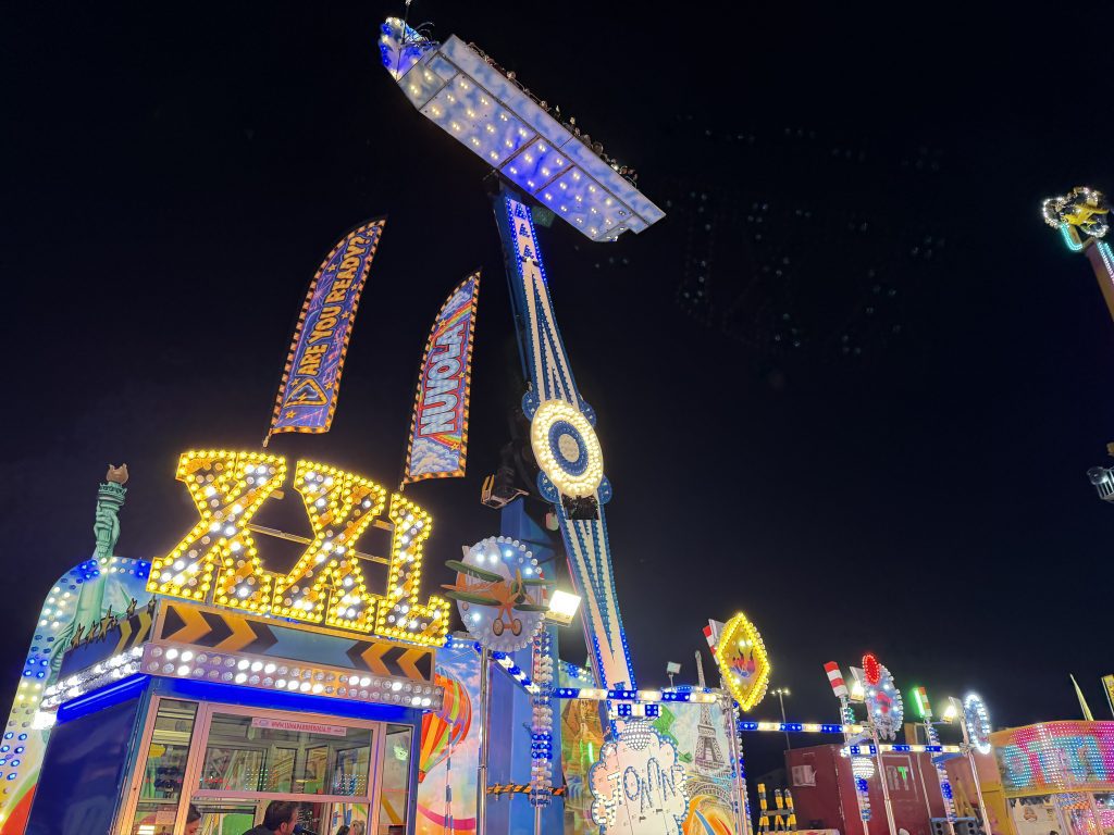 Baracconi di Perugia, al via il terzo weekend: a Pian di Massiano continua la festa del Luna Park storico (foto) 11